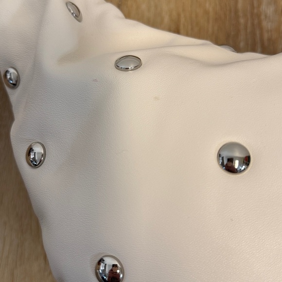 Maje Embellished Bow Bag in White Leather - Picture 11 of 15